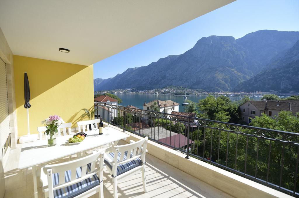 Posto Capitano C Group * Kotor